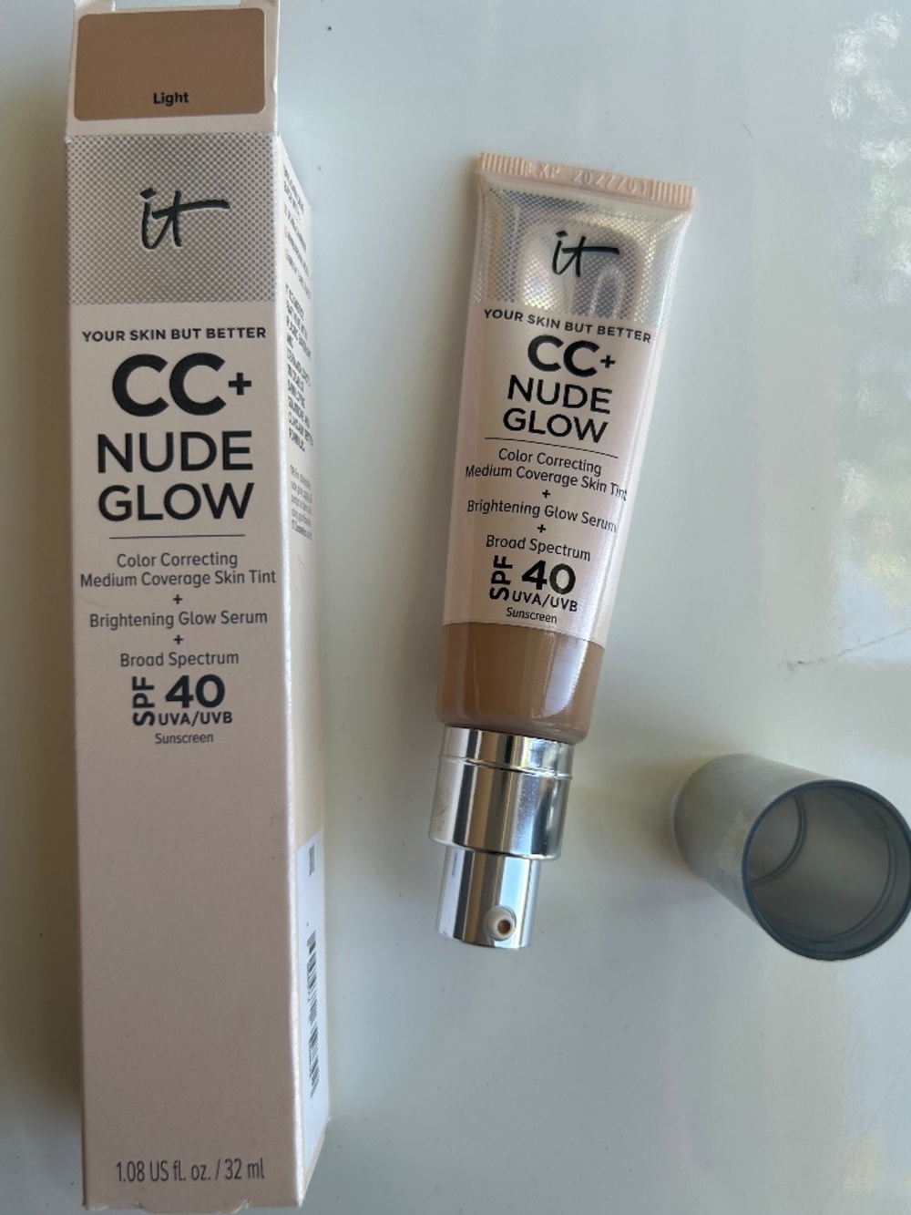 IT COSMETICS CC+ Nude Glow Medium Coverage Foundation + Glow Serum + SPF 40 NIB